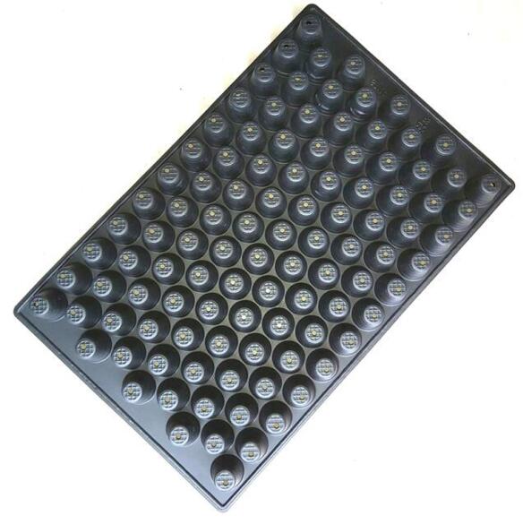 104 Cell of Seedling Grow Starter Tray for Seed Germination Vegetable Tray for Farm