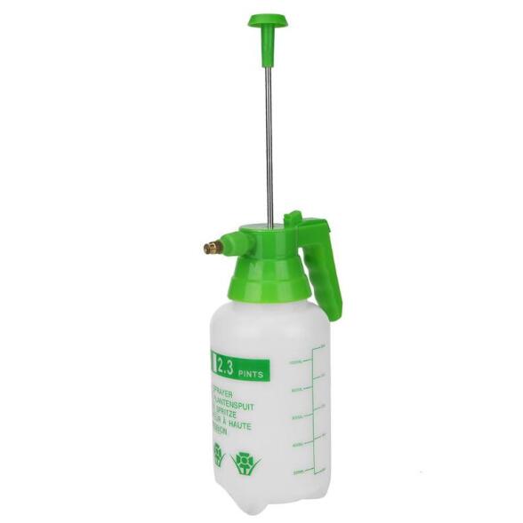 1L 1.5L 2L China plastic hand held garden manual pressure sprayer with adjustable nozzle